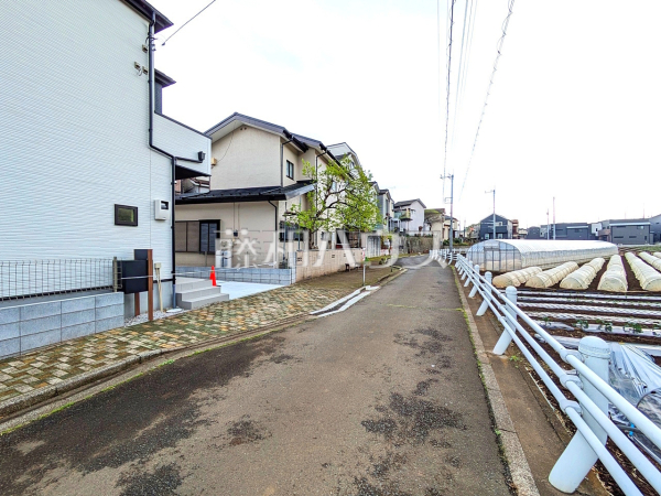 接道状況および現場風景　【富士見市渡戸１丁目】