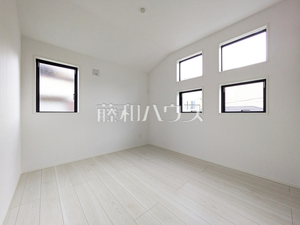 居室　【富士見市渡戸１丁目】