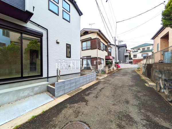 接道状況および現場風景　【富士見市渡戸１丁目】