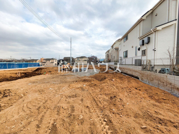 現場風景【清瀬市下宿１丁目】 建物のプレゼンをさせていただきますので、実際の完成イメージを思い描いていただくことができます。お気軽にお問合せ下さい。 