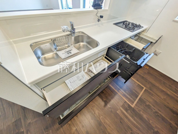 1号棟　キッチン　【八王子市長房町】