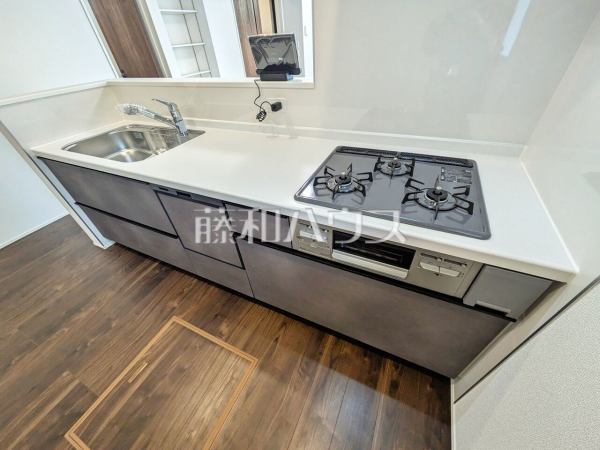 1号棟　キッチン　【八王子市長房町】
