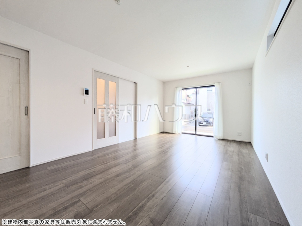 B号棟　リビング　【東村山市富士見町３丁目】