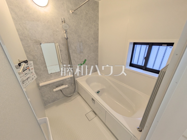 B号棟　浴室　【東村山市富士見町３丁目】