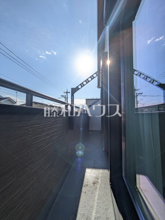 B号棟　バルコニー　【東村山市富士見町３丁目】