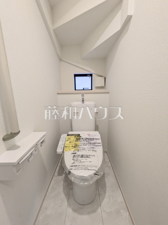 B号棟　トイレ　【東村山市富士見町３丁目】