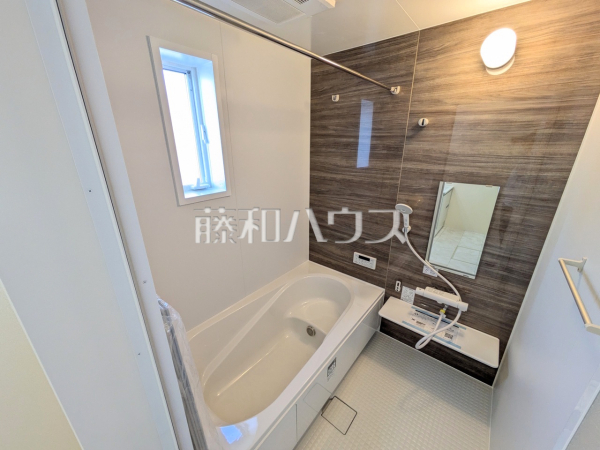 2号棟　浴室　【岩倉市鈴井町中島】