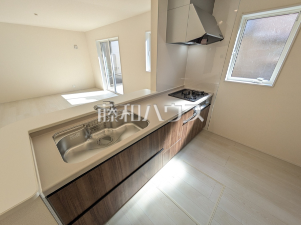 2号棟　キッチン　【岩倉市鈴井町中島】