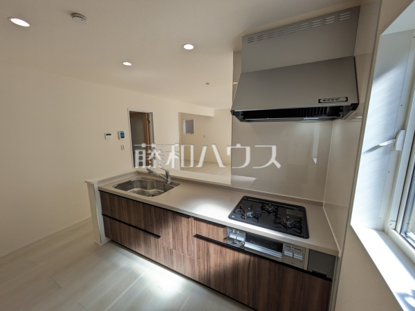 2号棟　キッチン　【岩倉市鈴井町中島】