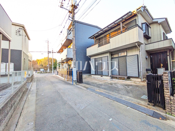 接道状況および現場風景　【東村山市秋津町５丁目】