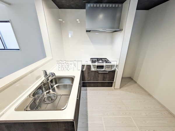 3号棟　キッチン　【名古屋市守山区小幡２丁目】