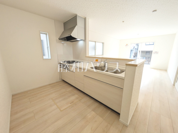 1号棟　キッチン　【富士見市水谷東１丁目】