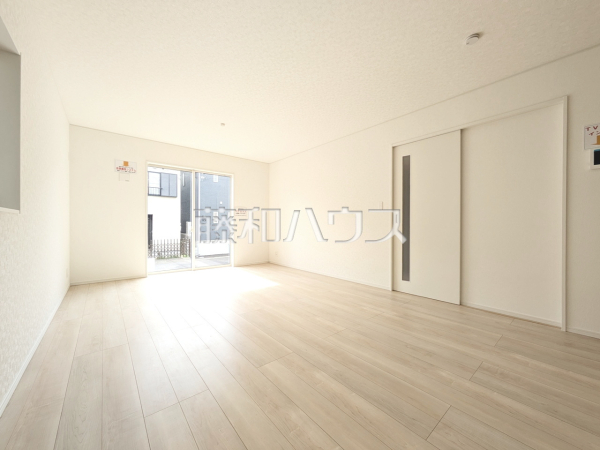 1号棟　リビング　【富士見市水谷東１丁目】