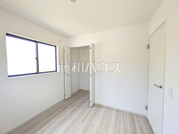 居室　【福岡市南区長住７丁目】