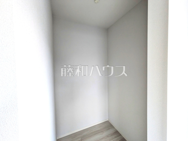 ウォークインクローゼット　【福岡市南区長住７丁目】