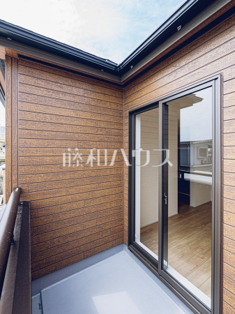 バルコニー　【読谷村字喜名】