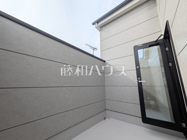 バルコニー　【西東京市中町５丁目】