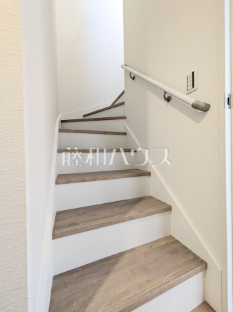 階段　【西東京市中町５丁目】