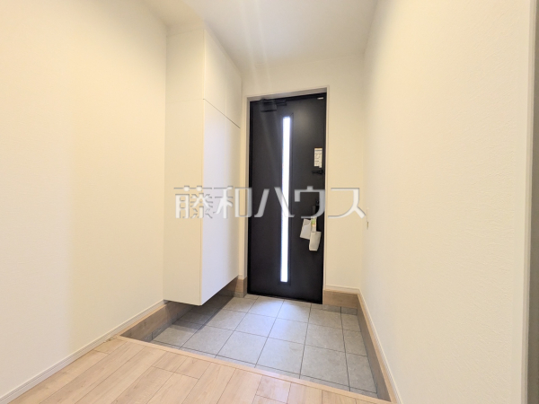 玄関　【西東京市中町５丁目】