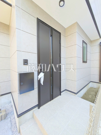 玄関　【西東京市中町５丁目】