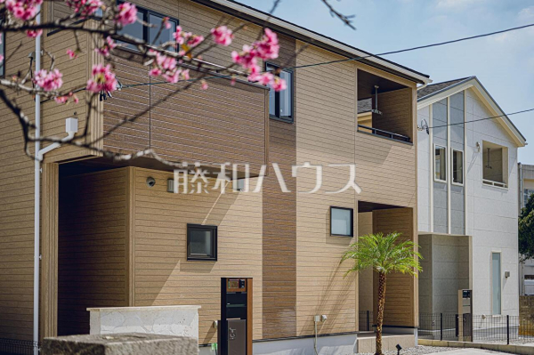 1号棟　外観/見学はしたいけど、なかなか時間が取れない・・・そんな方に出勤前や仕事終わりにマイホームを見学できるサポートをいたします。　【読谷村字伊良皆】