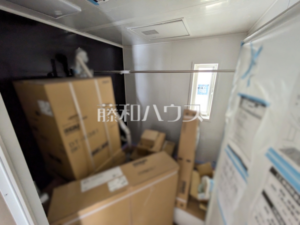 2号棟　浴室（施工中）　【那覇市仲井真】