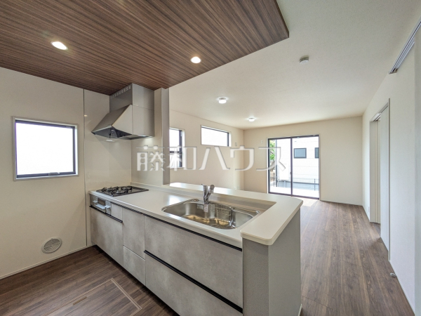 7号棟　キッチン　【武蔵村山市残堀１丁目】