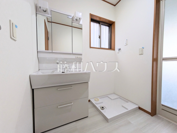 洗面室　【新座市大和田４丁目】