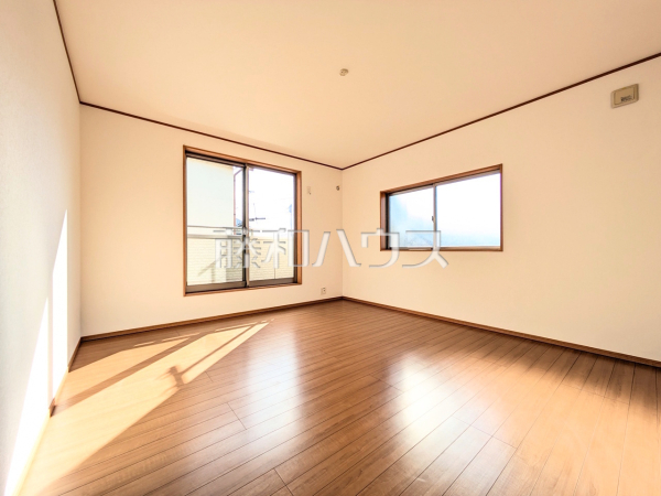 居室　【新座市大和田４丁目】