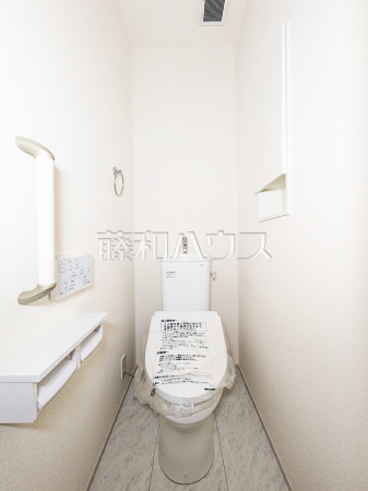 1号棟　トイレ　【立川市若葉町４丁目】