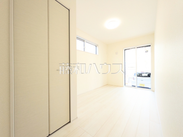 1号棟　居室　【立川市若葉町４丁目】