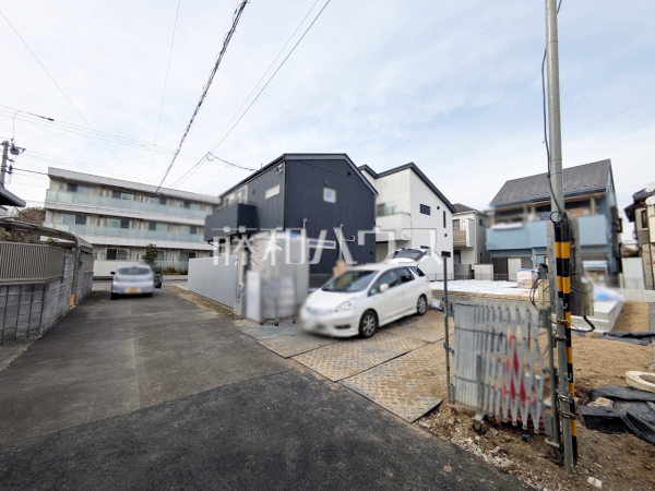 接道状況および現場風景　【狛江市西野川２丁目】