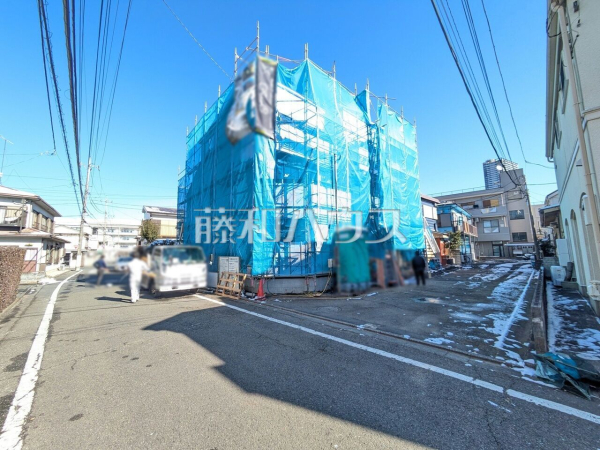 接道状況および現場風景　【八王子市万町】 平日のご案内も可能です。まずはお気軽にお問合せ下さいませ。 