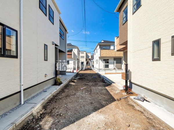 接道状況および現場風景　【所沢市小手指元町２丁目】