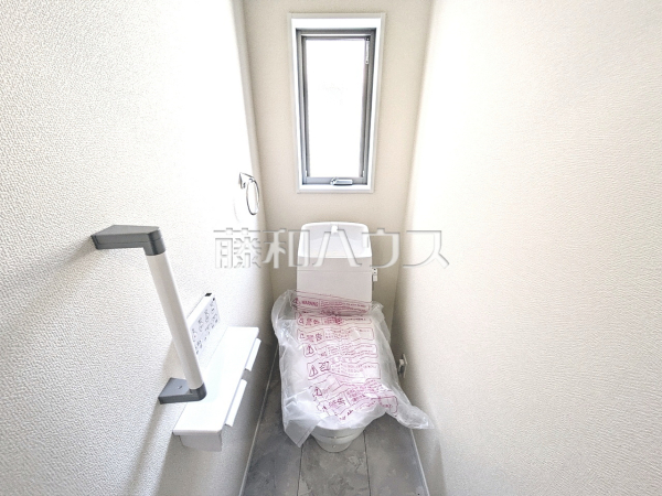 3号棟　トイレ　【福岡市南区長住５丁目】
