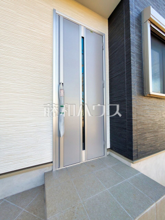 玄関　【東久留米市浅間町２丁目】