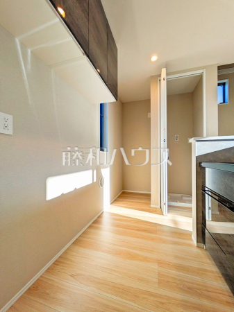 キッチン　【東久留米市浅間町２丁目】