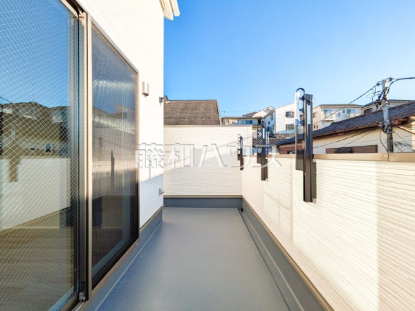 バルコニー　【東久留米市浅間町２丁目】