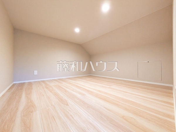 ロフト　【東久留米市浅間町２丁目】