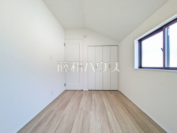 居室　【小平市鈴木町１丁目】