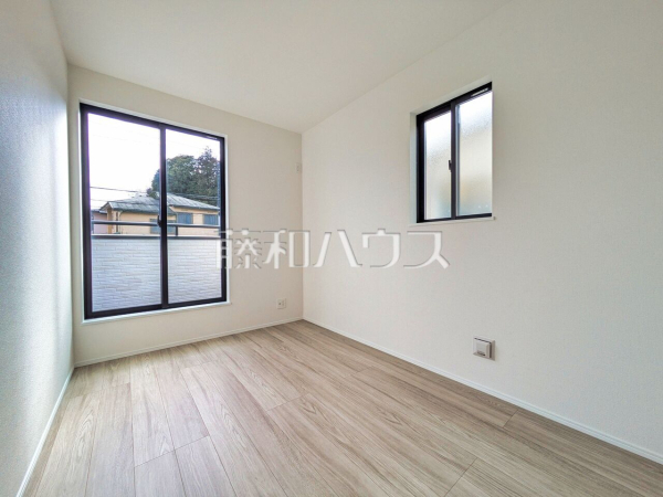 居室　【小平市鈴木町１丁目】