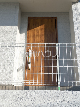 玄関　【八王子市東浅川町】