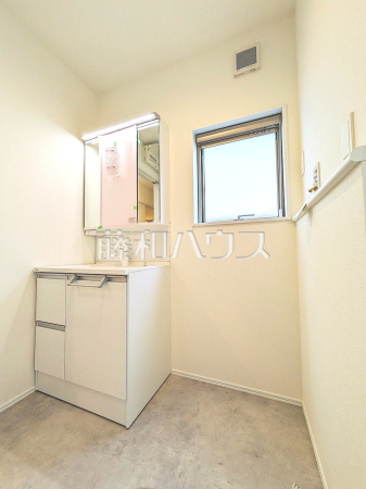 洗面室　【八王子市東浅川町】
