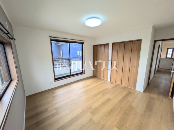 居室　【春日井市大手町】