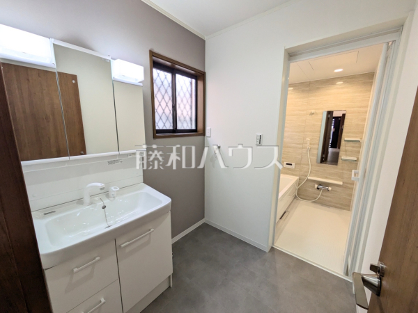 洗面室　【春日井市大手町】