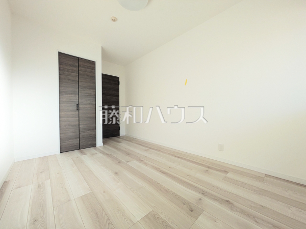 居室　【ジェイシティ千歳烏山】