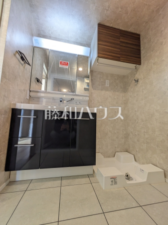 洗面室　【ライオンズステーションプラザ千歳烏山】