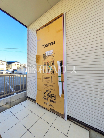 1号棟　玄関　【八王子市片倉町】