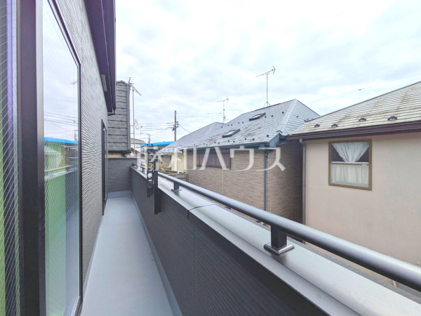 バルコニー　【三鷹市中原４丁目】