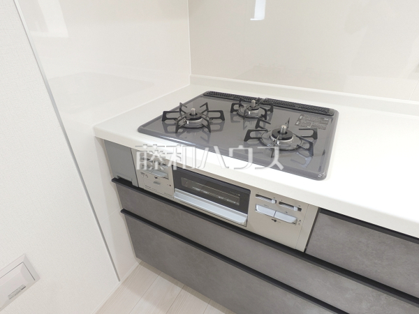 キッチン　【三鷹市中原４丁目】